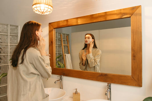 How to Use a Cleanser: Your Guide to Clear, Glowing Skin